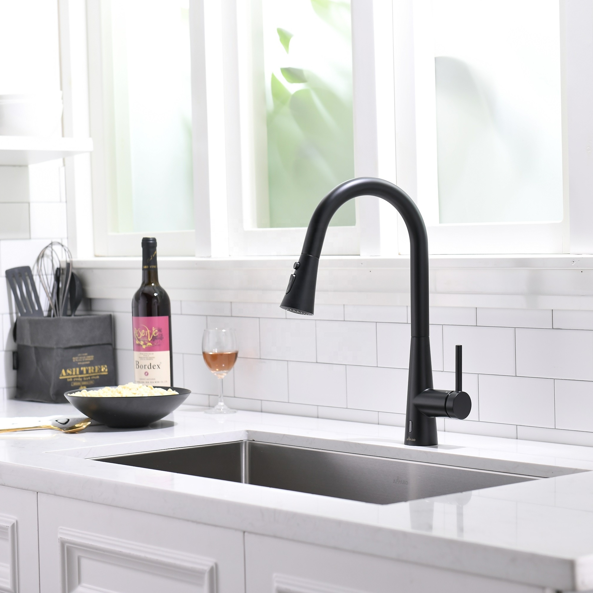 Black Modern Kitchen Faucet Touchless Sensor Kitchen Faucet Sink Faucet Touchless Kitchen